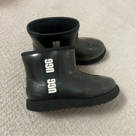 UGG Clear Classic Boots - Picture 1 of 10